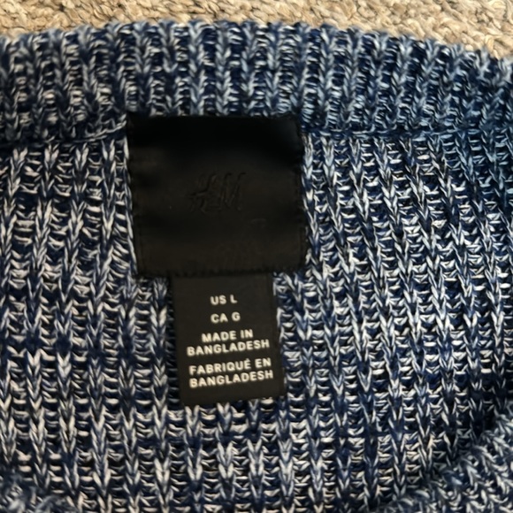 H&M Sweater - Picture 3 of 3